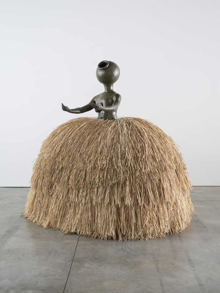 Simone Leigh, Cupboard IX, 2019. Stoneware, raffia, and steel armature, 78 × 60 × 80 in (198.1 × 152.4 × 203.2 cm). Institute of Contemporary Art/Boston. © Simone Leigh.