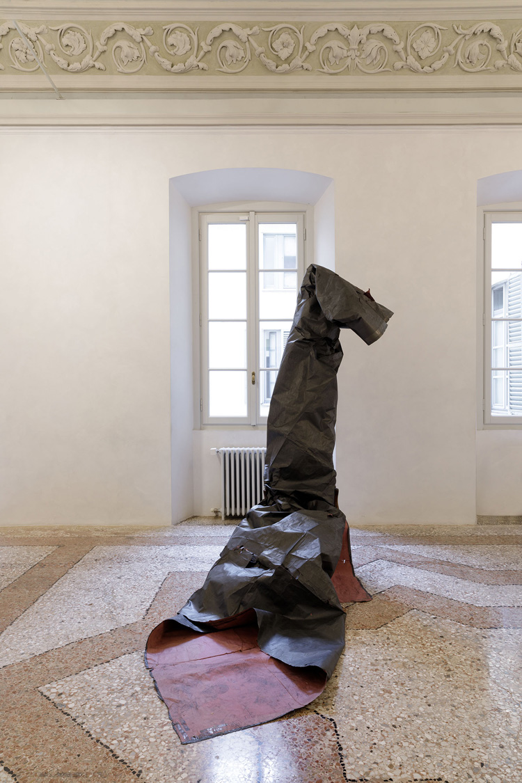 Tony Lewis. Untitled 10, 2018. Graphite powder, paint and tape on paper, dimensions variable. Photo: Roberto Marossi. Courtesy Massimo De Carlo, Milan / London / Hong Kong.