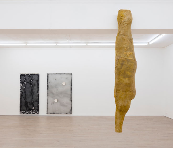 Piotr Lakomy: Room Temperature, installation view, The Sunday Painter, London.