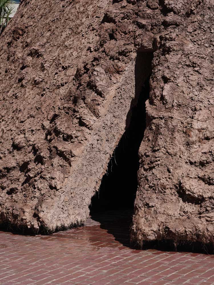 Delcy Morelos: Origo, installation view, Barbican, London, 15 May – 31 July 2026. Photo: Barbican
Art Gallery / Thomas Adank. © Delcy Morelos.