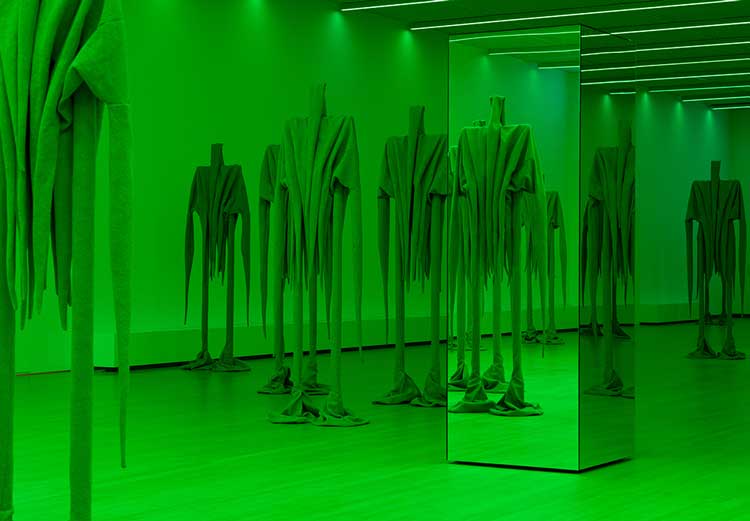 Sandra Mujinga – Skin to Skin, installation view, Stedelijk Museum Amsterdam, 2025. Photo: Peter Tijhuis.