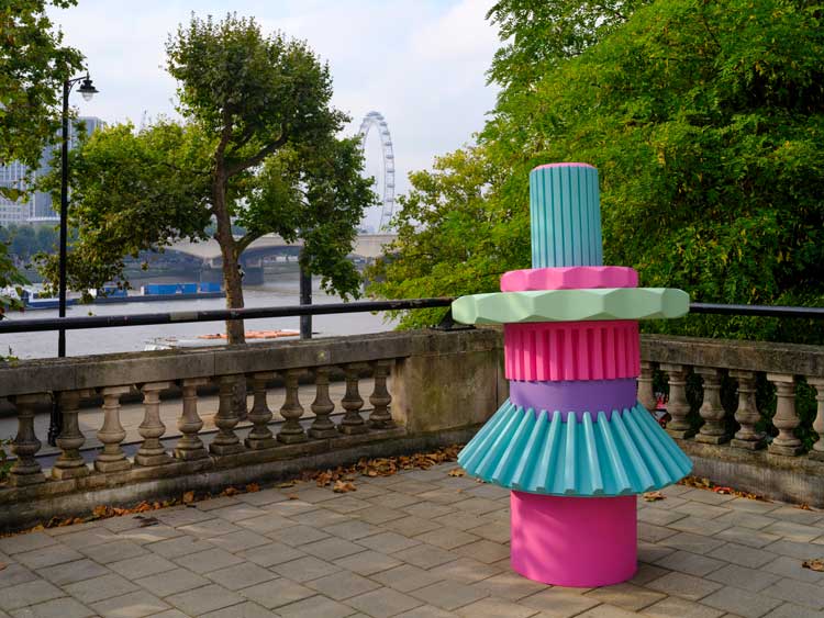 LR Vandy, Superhero Cog Woman #01, 2019. Installation view, Mary Mary, Artist’s Garden, Temple Place, London. Image courtesy theCOLAB The Artist's Garden. Photo © Nick Turpin.