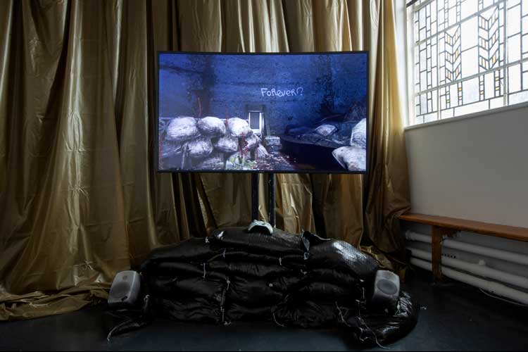 SDiAR ver.1.321618720143181418, installation view, Invites: Molly Erin McCarthy, Zabludowicz Collection, 2023. Photo: David Bebber.