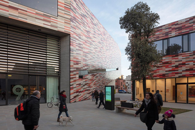 M9 Museum – new piazzas created to encourage gathering in this new cultural quarter. Photo: Jan Bitter.