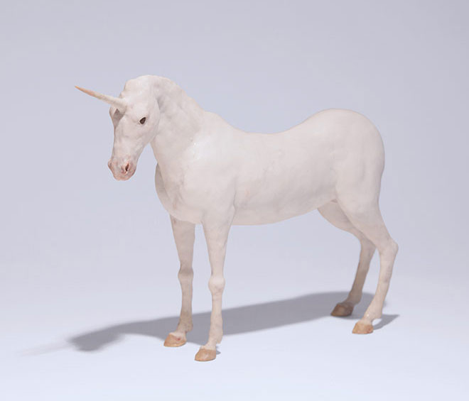 Miguel Branco. Untitled (Unicorn). Polymer clay, wood and metal wires. Collection Victor Pinto da Fonseca. Courtesy Jeanne Bucher Jaeger, Paris. © Miguel Branco, Fred NS.