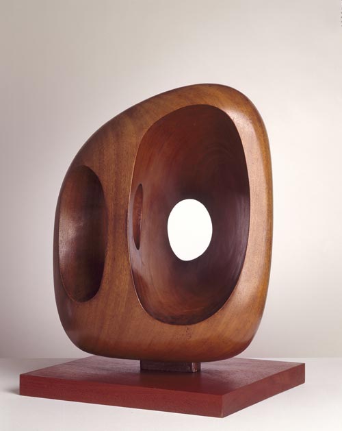 Barbara Hepworth. Icon, 1957. Arts Council Collection, Southbank Centre, London © Bowness, Hepworth Estate