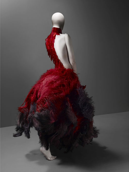 Alexander McQueen. Dress, VOSS, spring/summer 2001. Courtesy of The Metropolitan Museum of Art, Photograph © Sølve Sundsbø/Art + Commerce.