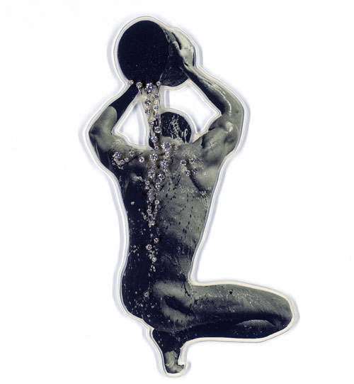 Gijs Bakker. Waterman (brooch), 1991. Copy of a postcard, diamonds, white gold 585, PVC. Collection of Angela Schaefer. Photograph: ©Thomas von der Heiden.