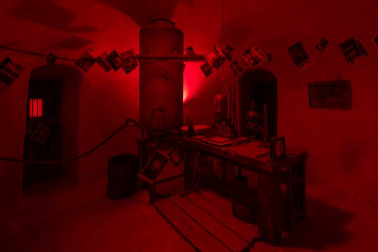 Mike Nelson, I, Imposter (the darkroom), 2011. Various materials. Installation view. Photo: Matt Greenwood. Courtesy the artist and the Hayward Gallery.
