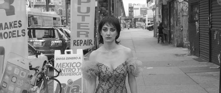 Shirin Neshat. The Fury, 2022. Two-channel video installation, HD video, monochrome, duration: 16 minutes and 15 seconds. © Shirin Neshat. Courtesy of the artist and Gladstone Gallery.