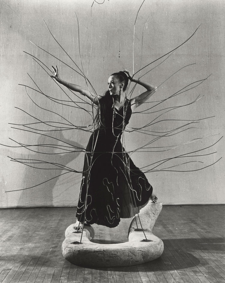 Martha Graham with Spider Dress and Serpent for Martha Graham's Cave of the Heart, 1946. Photo: Cris Alexander. The Noguchi Museum Archives, 01619. ©INFGM / ARS - DACS.