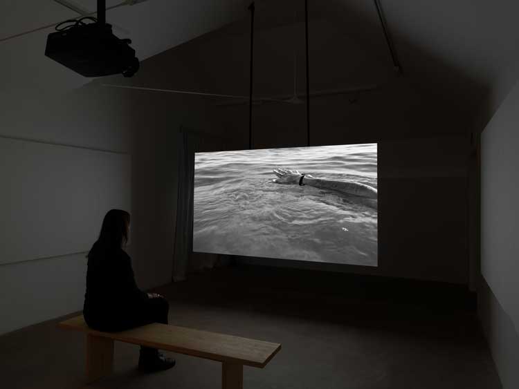 Angel Otero. Agua Salada, installation view, Hauser & Wirth Somerset, 2026. © Angel Otero. Photo: Ken Adlard. Courtesy Angel Otero and Hauser & Wirth.