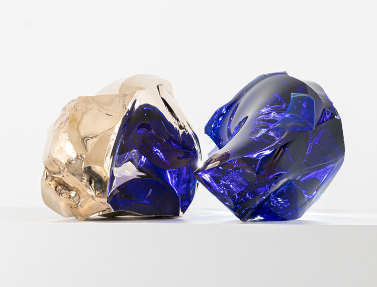 Arik Levy. Glass Block Reflection 34. Mirror, polished bronze and glass, each L25 x W 22.5 x H 34 cm, 7.5 Kg (bronze), 19 Kg (glass). Courtesy of the artist and Method & Concept.