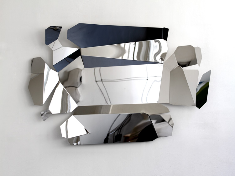 Arik Levy. Rock Skin Large. Mirror, polished marine-grade stainless steel, L158 x W103 x H20cm, 20Kg. Courtesy of the artist and Method & Concept.