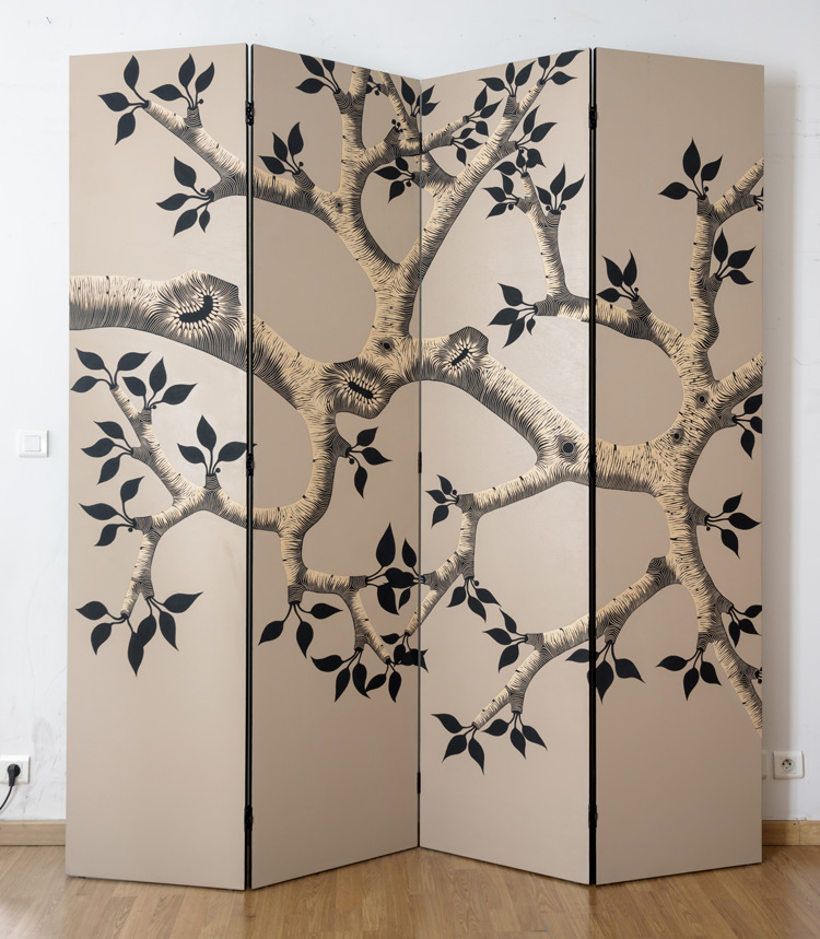Zoé Ouvrier. Van, 2010. Sculpture, acrylic paint, H230 x W200 cm. Courtesy of the artist and Method & Concept.