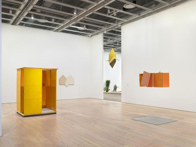 Installation view of Hélio Oiticica: To Organise Delirium (Whitney Museum of American Art, New York, July 14–October 1, 2017). From left to right: PN1 Penetrable (PN1 Penetrável), 1960; P34 White Painting (P34 Série branca), 1959; Untitled, ca. 1960; NC1 Small Nucleus 1 (NC1 Núcleo pequeno 1), 1960. Photograph by Ron Amstutz