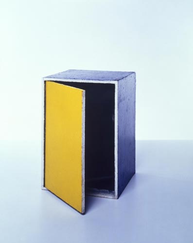Hélio Oiticica. B14 Box Bólide 11, 1962. Oil with polyvinyl acetate emulsion on plywood and nylon mesh; plastic sheeting. César and Claudio Oiticica Collection, Rio de Janeiro. (c) Projeto Hélio Oiticica, Rio de Janeiro