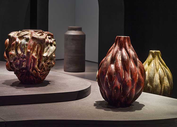 Playing with Fire: Axel
Salto and Edmund de Waal, installation view, The Hepworth
Wakefield, November 2025. Photo: Michael Pollard.
Michael Pollard