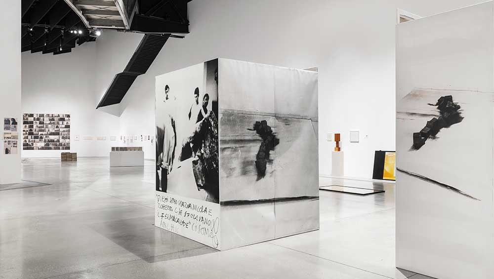 Emilio Prini: …E Prini, installation view, MACRO, Museo of Contemporary Art of Rome, 27 October 2023 – 31 March 2024. Photo: Melania Dalle Grave, DSL Studio.
