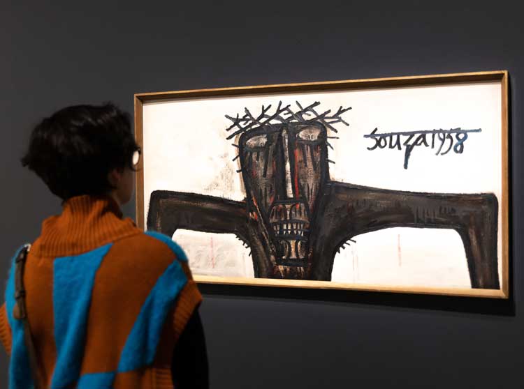 Postwar Modern: New Art in Britain 1945 - 1965. Installation view, Barbican Art Gallery, 3 March – 26 June 2022. © Tim Whitby / Getty Images.
