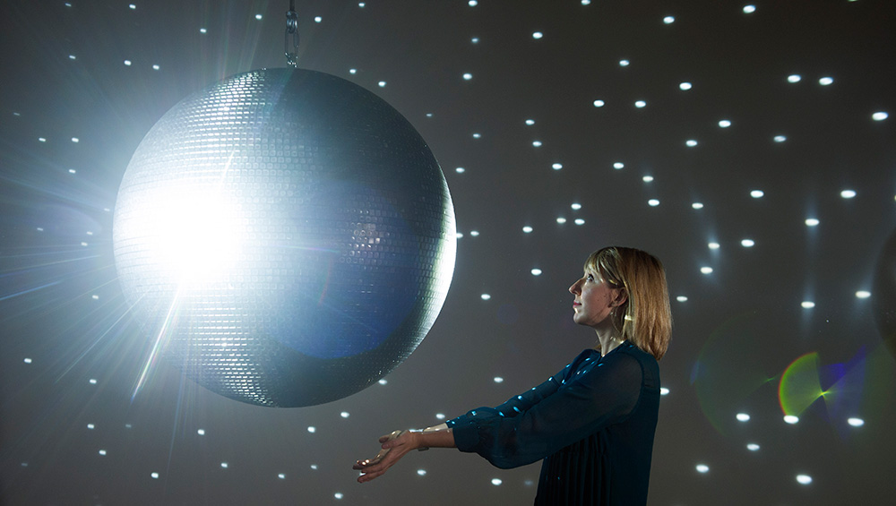 Katie Paterson, Totality, 2016. Installation view Scottish National
Gallery of Modern Art. Photo © Neil Hanna, 2019.