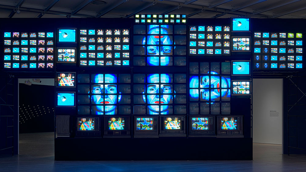 Nam June Paik. Fin de Siècle II, 1989 (partially restored, 2018). Seven-channel video installation, 207 televisions, sound, 168 × 480 × 60 in. (426.7 × 1219.2 × 152.4 cm). Installation view, Programmed: Rules, Codes, and Choreographies in Art, 1965-2018, Whitney Museum of American Art, New York, September 28, 2018-April 14, 2019). Whitney Museum of American Art, New York; gift of Laila and Thurston Twigg-Smith 93.139. © Nam June Paik Estate. Photograph: Ron Amstutz.