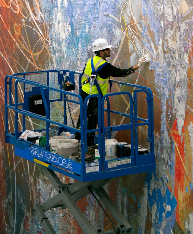 José Parlá in residence at Landmarks, the public art programme of The University of Texas at Austin, 2017. Photograph: Rey Parlá.