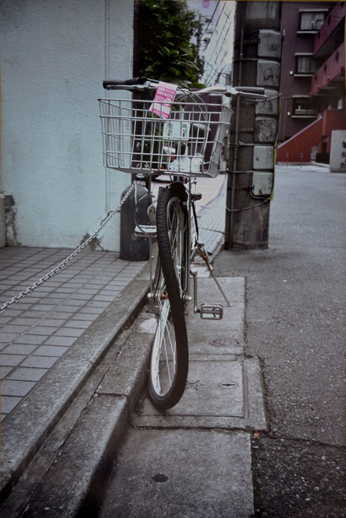 Jonathan Hernandez. Infinito, 2008. Photography, 106 x 70 cm. Galería La Caja Negra.