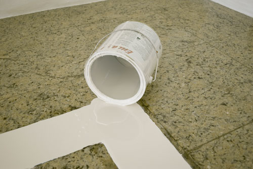 Andre Komatsu. Modus Operandi, 2010. Synthetic enamel, epoxy painting, and empty tin, dimensions variable.