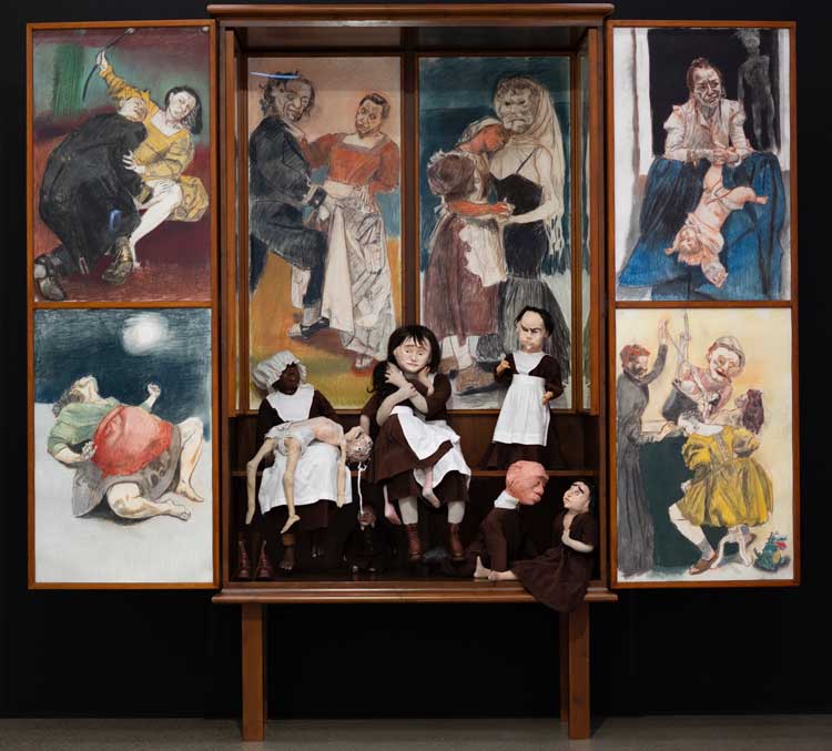 Paula Rego, Oratorio, 2009. Wood cabinet; conté pencil and pastel on paper; papier mâche and fabric, 332 ×349 × 81.9 cm overall. Copyright: © The Estate of Paula Rego. Courtesy The Estate of Paula Rego and Victoria Miro
Photo: Courtesy The Estate of Paula Rego and Victoria Miro.