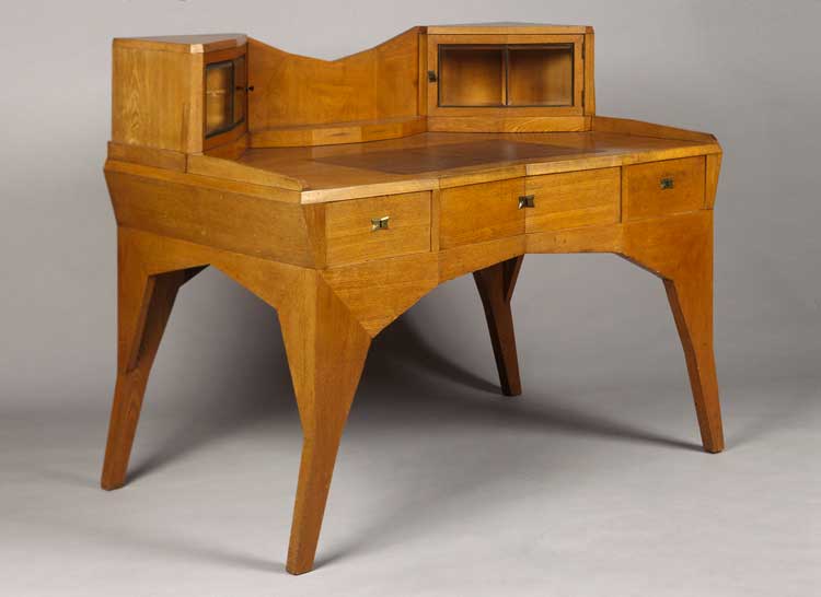 Josef Gočár. Cubist desk from the furnishings of the ophtamologist Jan Deyl, 1913. Realisation: Prague art workshops (PUD). The Museum of Decorative Arts in Prague.
