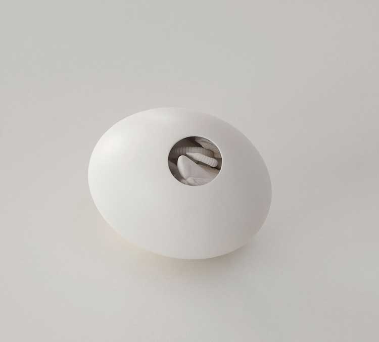 Charles Ray. Chicken, 2007. Painted stainless steel and porcelain, 4.4 x 5.7 x 4.4 cm, Glenstone Museum, Potomac, Md.