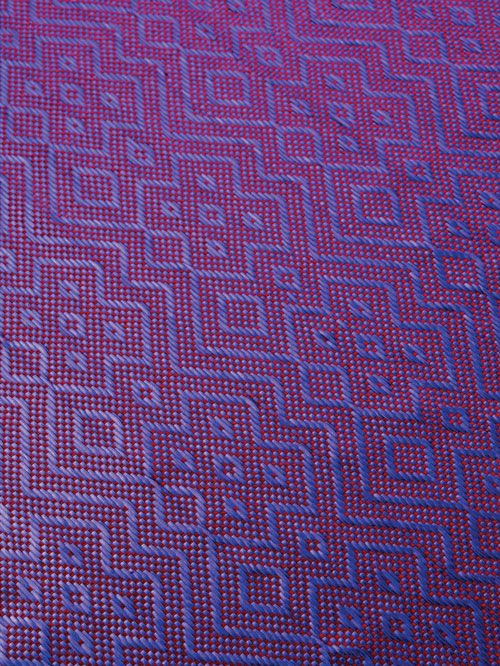 Jorge Lizarazo/ Hechizoo (b1968). Walking Jade area rug, 2013. Nylon monofilament, metal. Courtesy of the artist and Cristina Grajales Gallery, NY.