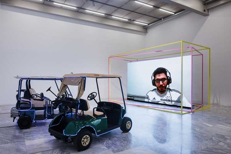 Hito Steyerl, Mechanical Kurds, 2025. Single screen installation, 13 min. Installation view, Hito Steyerl: Humanity Had the Bullet Go In Through One Ear and Out Through the Other, 2025. MAK Contemporary © kunst-dokumentation.com / MAK.