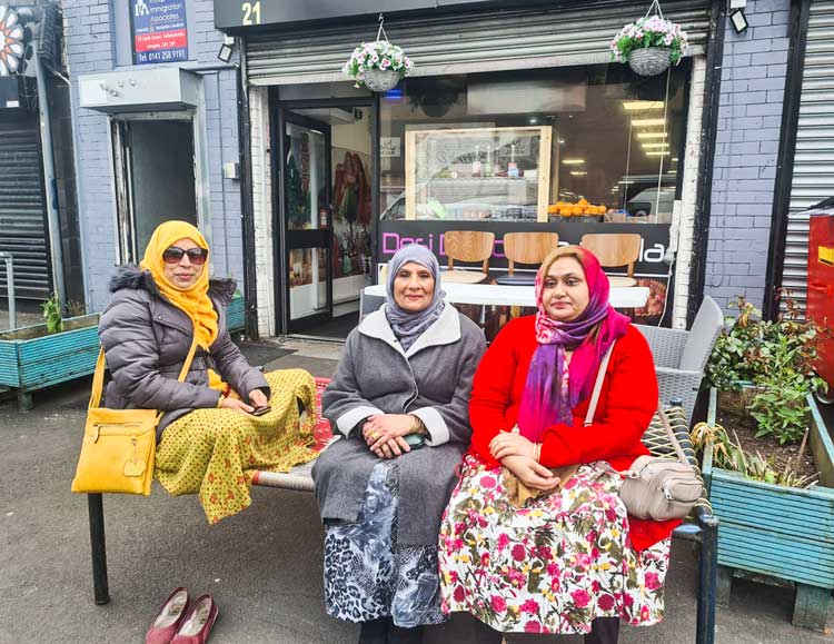 Zubaidah Azad, Friends Getting Together. © Zubaidah Azad.