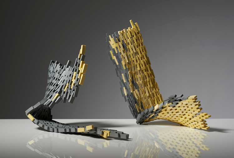 Mella Shaw. Threshold, Bridges (Grey and Yellow), 2013. Porcelain, 35 x 20 cm. Photo © Sylvain Deleu.