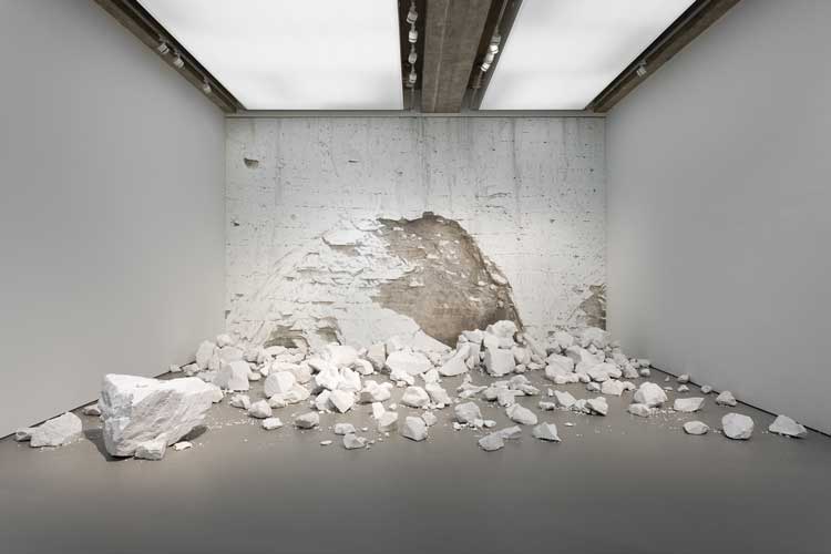 Emma Stibbon. Cliff Fall, 2023. Acrylic on gesso prepared board with chalk rocks and mixed media, 500 x 781.4 x 800 cm, installation view, Towner Eastbourne, 2024. Photo: Rob Harris.