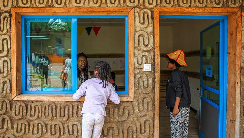 Arnolfini visit to Zoma Museum, Addis Ababa, July 2023. Image by Alice Hendy Photography for Arnolfini. All rights reserved.