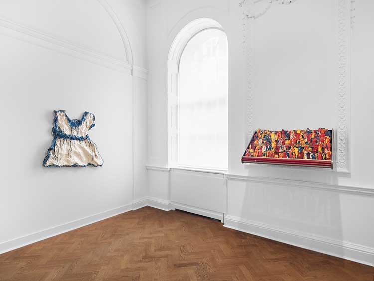 Installation view of Sturtevant: Dialectic of Distance. Sturtevant Oldenburg Store at Thaddaeus Ropac London, 2022. Photo: Eva Herzog. © Estate Sturtevant, Paris. Courtesy Thaddaeus Ropac gallery, London · Paris · Salzburg · Seoul.