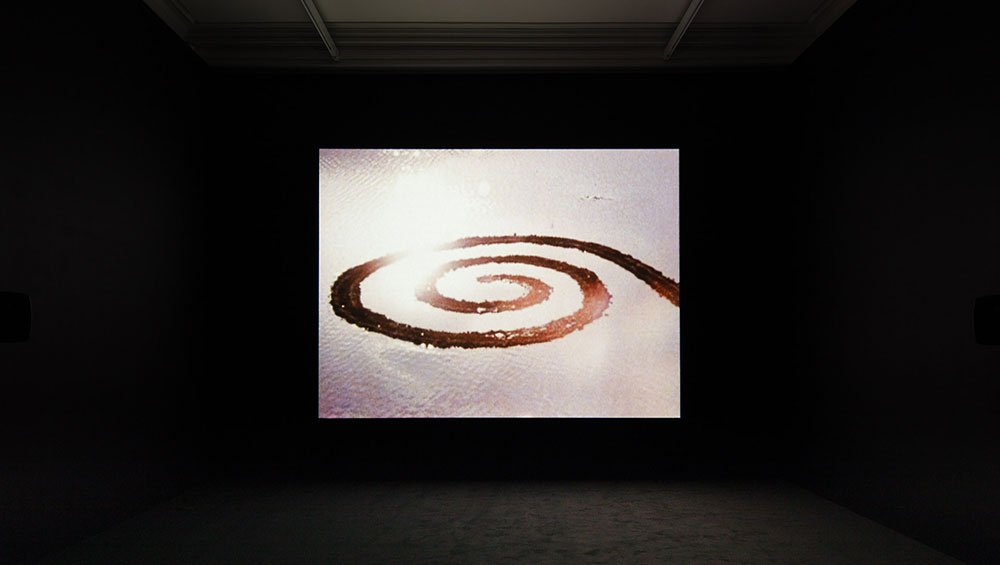 Robert Smithson: Hypothetical Islands, installation view, Marian Goodman Gallery, London. Photo: Lewis Ronald.