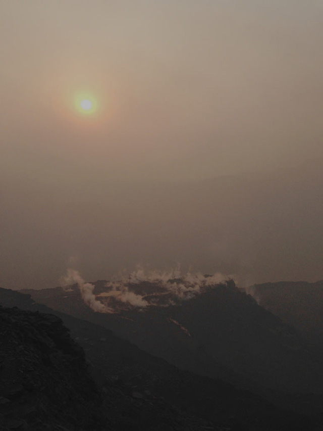 Ronny Sen. Jharia End of Time 23, 2014. Archival pigment print, 9 x 6.75 in. Courtesy Ronny Sen and TARQ. Copyright Ronny Sen 2014.