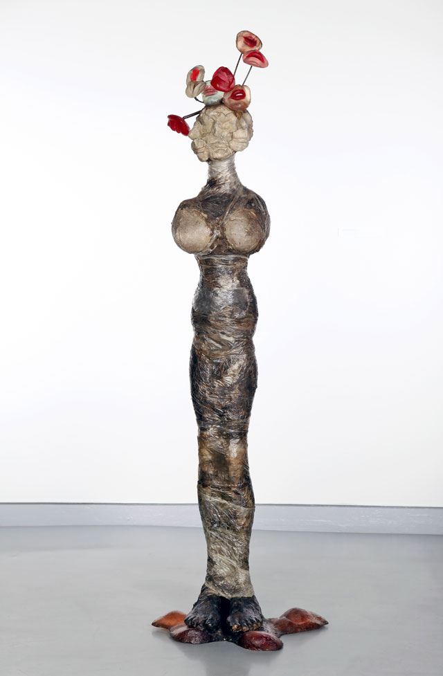 Alina Szapocznikow. Bouquet II, 1966. Plaster, plastic foil, coloured polyester resin, metal. Courtesy of Muzeum Sztuki, Łódź. © ADAGP, Paris 2017. Courtesy of the Estate of Alina Szapocznikow, Piotr Stanislawski and Galerie Loevenbruck, Paris.