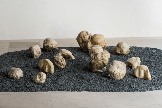 Alina Szapocznikow. Tumours Personified, 1971. Polyester, glass wool, paper, gauze, 14 elements. Courtesy of Zachęta – National Gallery of Art, Warsaw.