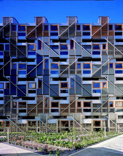 Scottish Parliament MSP wing, east elevation. Photo credit: Keith Hunter.