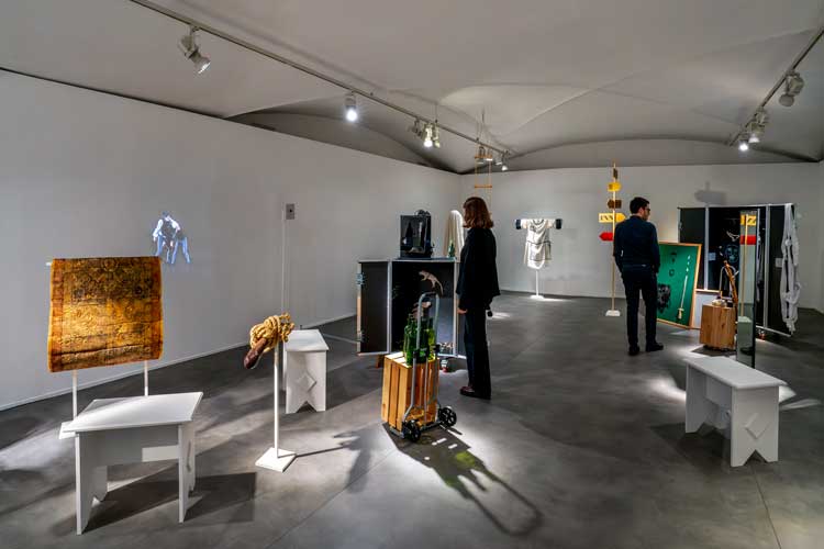 Corin Sworn, Silent Sticks, 2015, installation view, Time for Women! Empowering Visions in 20 Years of the Max Mara Art Prize for Women, Firenze, Palazzo Strozzi, Strozzina, 2025. Photo: Ela Bialkowska, OKNO Studio. Courtesy Fondazione Palazzo Strozzi, Firenze.