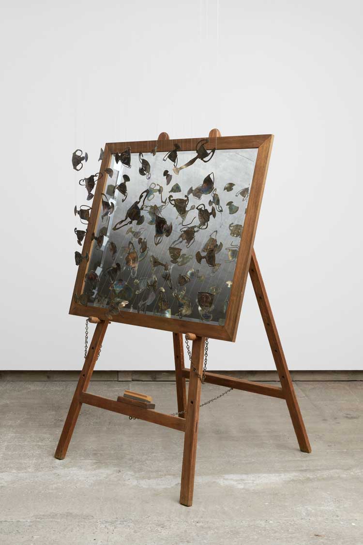 Cornelia Parker, Falling Façade, 1991. Stretched silver trophies, easel and mirror. Mirror: 97.5 x 112.5 x 2 cm; easel: 171 x 112.5 x 94 cm; overall dimensions variable. Courtesy of the artist & Frith Street Gallery, London.