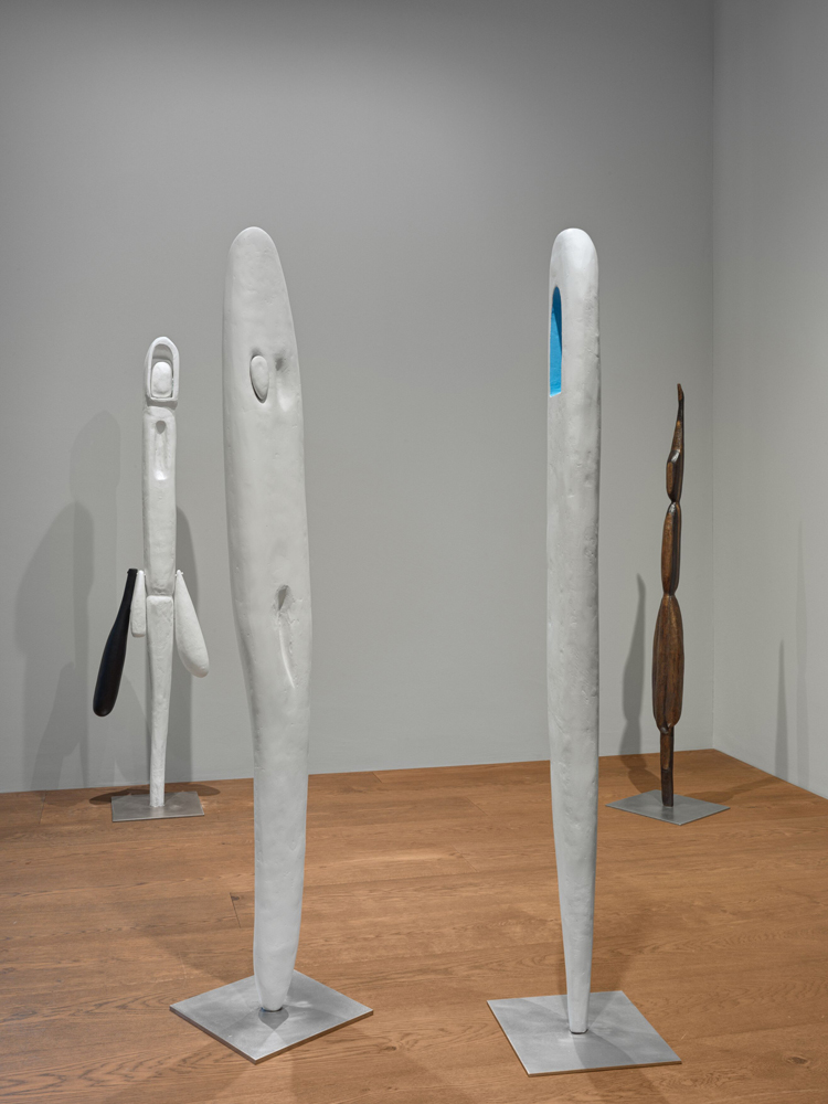 The God that Failed: Louise Bourgeois, Barnett Newman, Mark Rothko,installation view, Hauser & Wirth Zurich, Bahnhofstrasse, 2023. © The Easton Foundation / 2023, ProLitteris, Zurich © The Barnett Newman Foundation, New York / 2023, ProLitteris, Zurich © 1998 Kate Rothko Prizel & Christopher Rothko / 2023, ProLitteris, Zurich. Photo: Stefan Altenburger Photography Zürich.