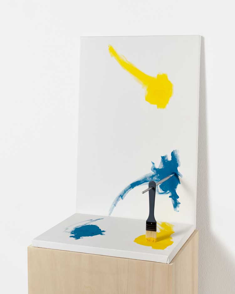 Goran Trbuljak. Big Composition IX, 2021. Acrylic on canvas, paint brushes, 60 x 40 x 30 cm. Photo: Carlo Favero.
