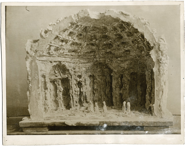 Jos Tilson. Pantheon, Rome, 1956. Plaster, 61(h) cm. Photo: Jake Tilson.