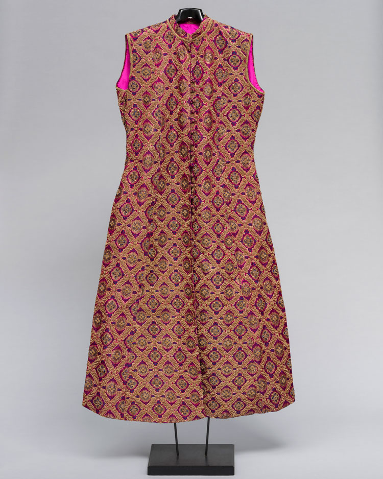 Sehyr Saigol (designed by), Zardosi Robe, 1994. Brocaded silk with zardosi, sequin and beadwork embroidery. © Bradford Museums and Galleries. Photo: Paul Tucker.